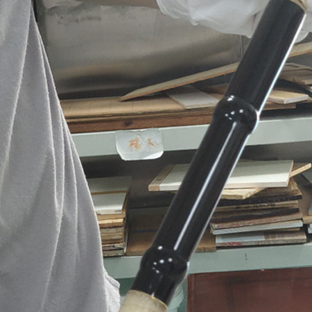 紫光檀木的高效环保涂装秘诀：封闭底漆+渗韵宝